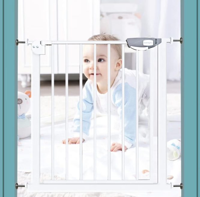 Vee Seven Easy-Install Auto Close Baby Safety Gate: Extra Tall, Wide, Durable Barrier for Stairs & Doorways - No Drilling Needed!